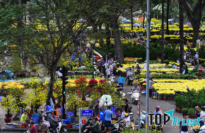 Chợ hoa công viên 23/9