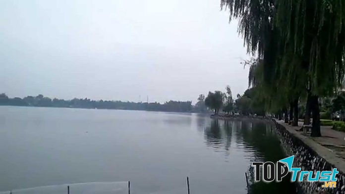 Công Viên Bạch Đằng