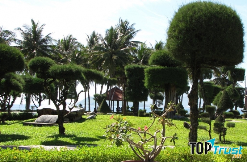 Công viên bờ biển Nha Trang (Công Viên Trần Phú)