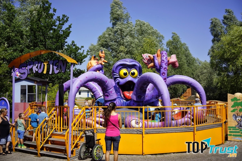 Công viên BonBon Land – Đan Mạch