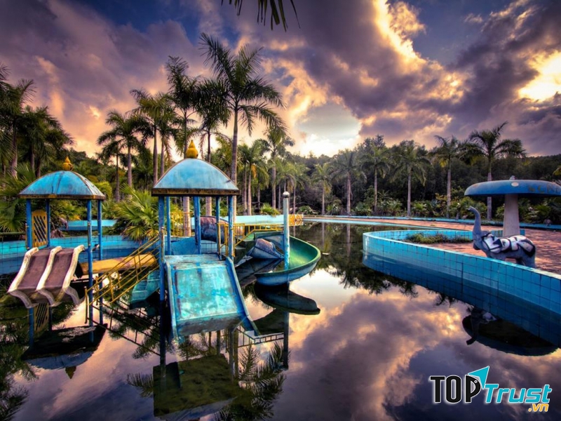 Một góc công viên Hồ Thủy Tiên