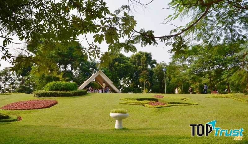 Công viên Nghĩa Đô