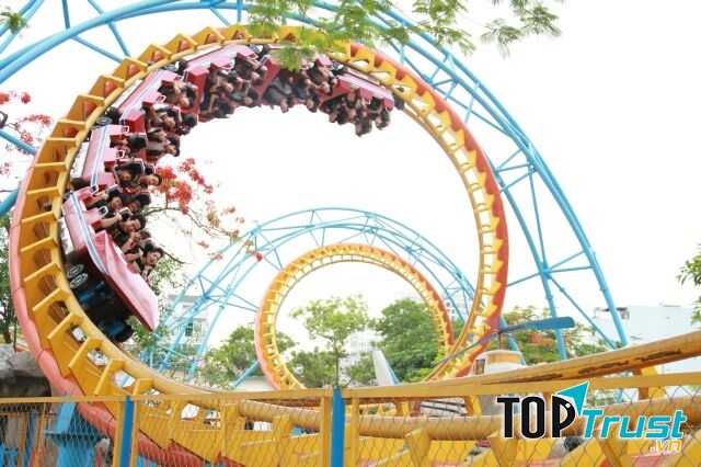 Công viên Thủ Lệ