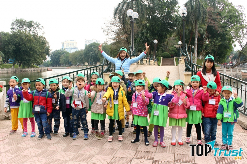 Công viên Thủ Lệ