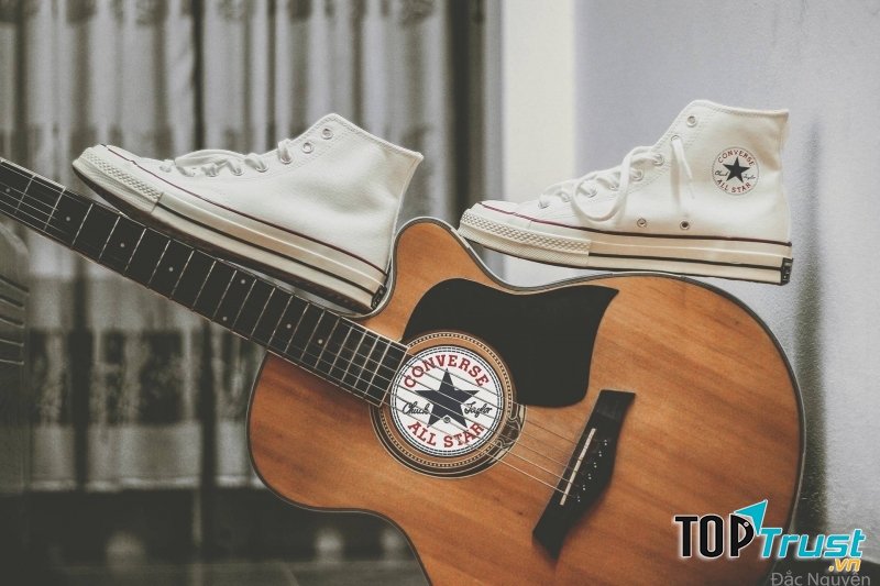 Converse Hàng Bông - cửa hàng giày chất lượng tại Hà Nội