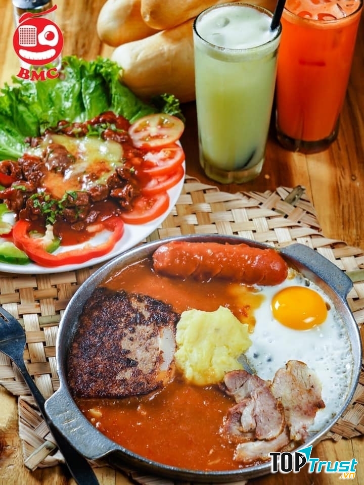 Bánh mì chảo Cột Điện Quán