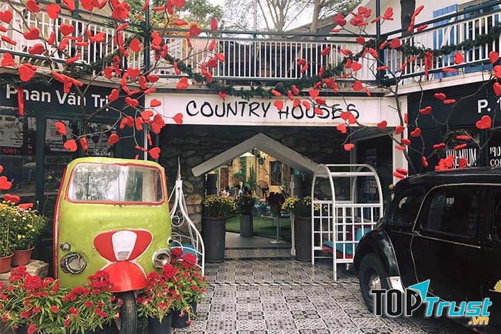 Country House
