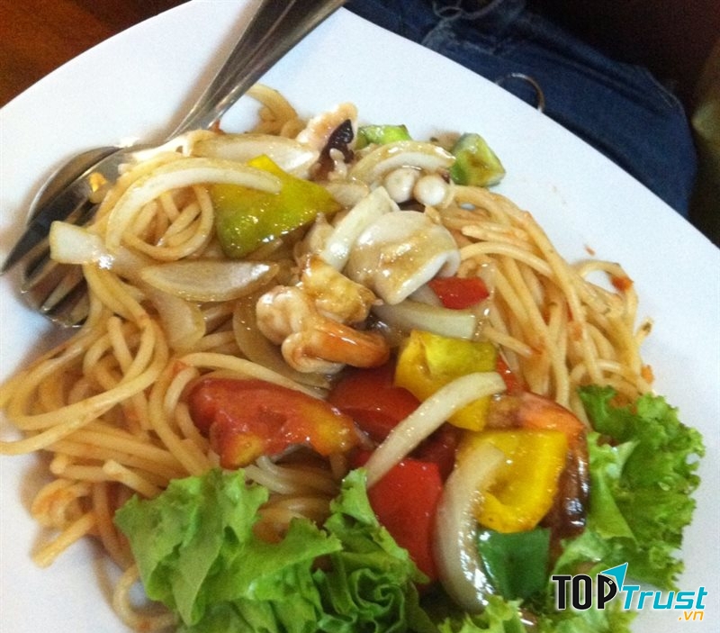 Couple - Spaghetti House