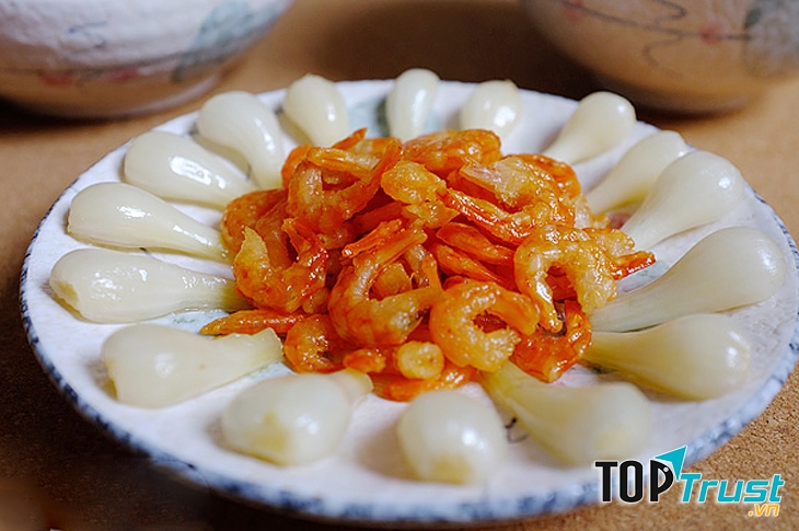 Củ kiệu tôm khô