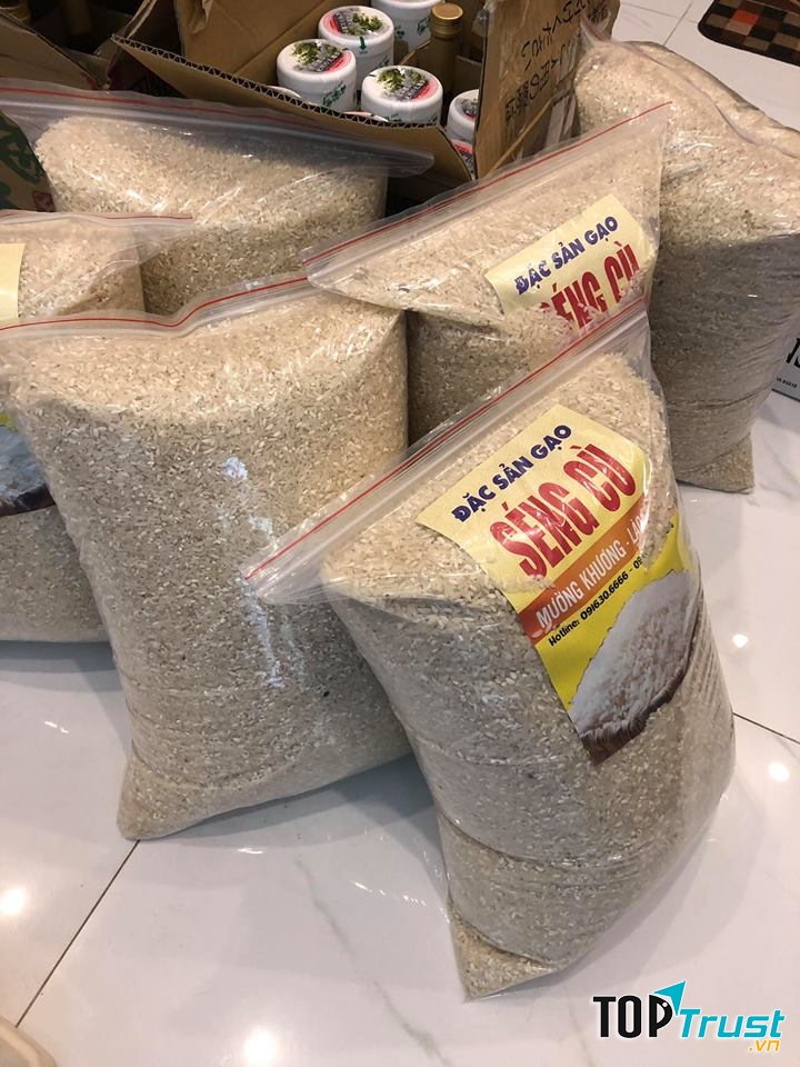 Cửa hàng bán gạo Séng Cù