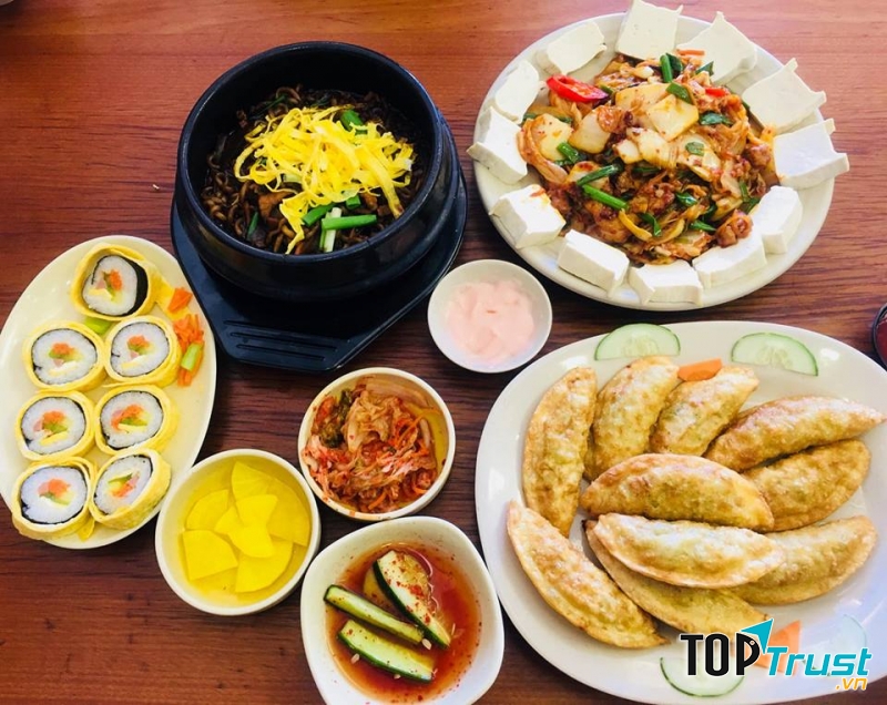 Cửa hàng cơm cuộn Gimbab Hàn Quốc 50A Ngọc Khánh