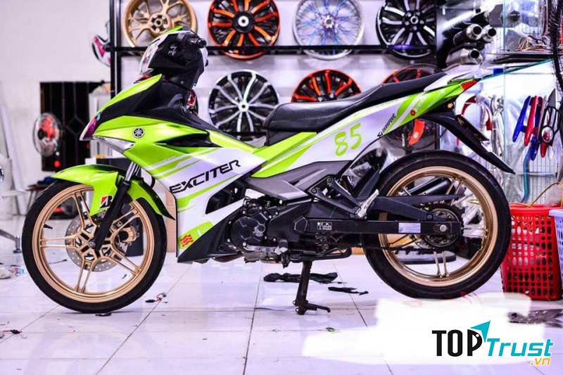 Cửa hàng dán keo xe - DECAL THANH VƯƠNG