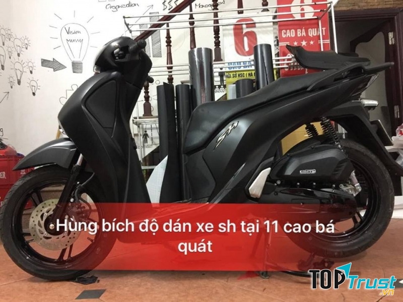 Cửa hàng dán xe Hùng Bích