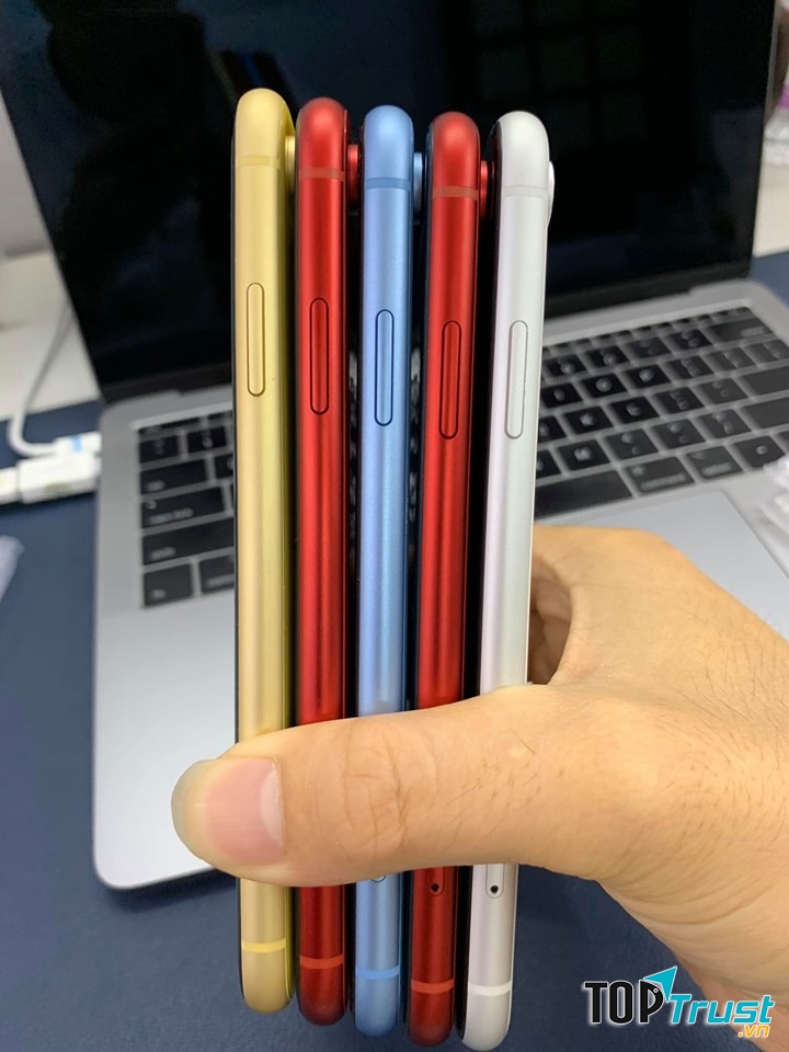 Cửa hàng điện thoại AlphaMobile
