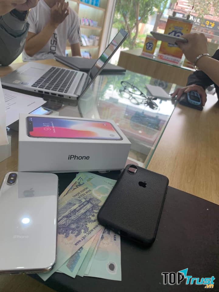 Cửa hàng điện thoại Apple Đồng Hới