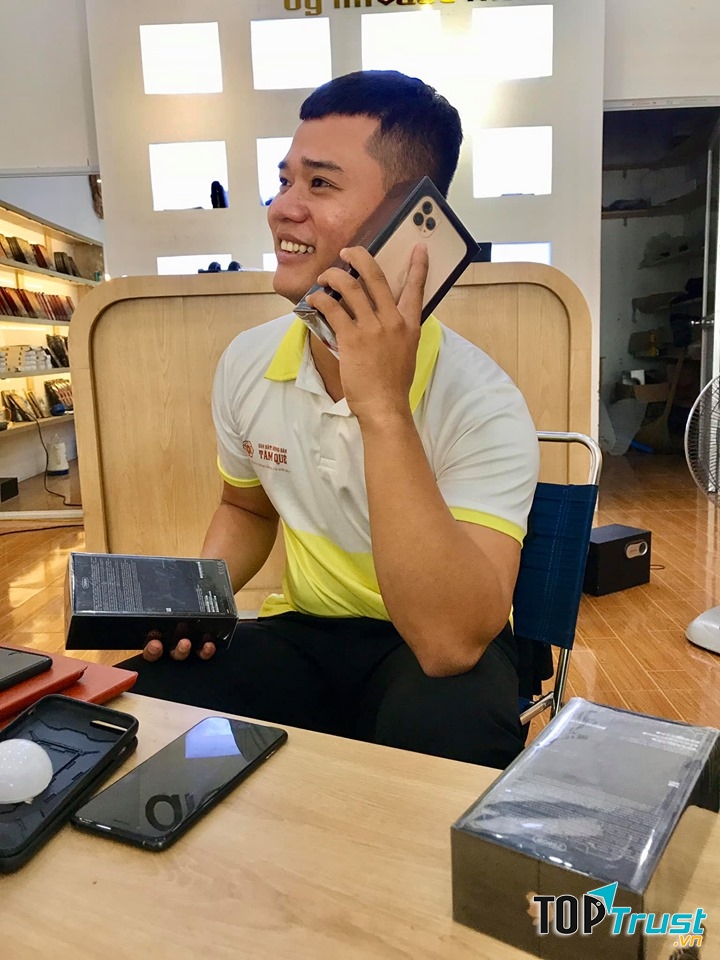 Cửa hàng điện thoại Đán Apple