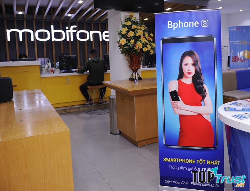 Cửa Hàng Điện Thoại Di Động Hùng Vương