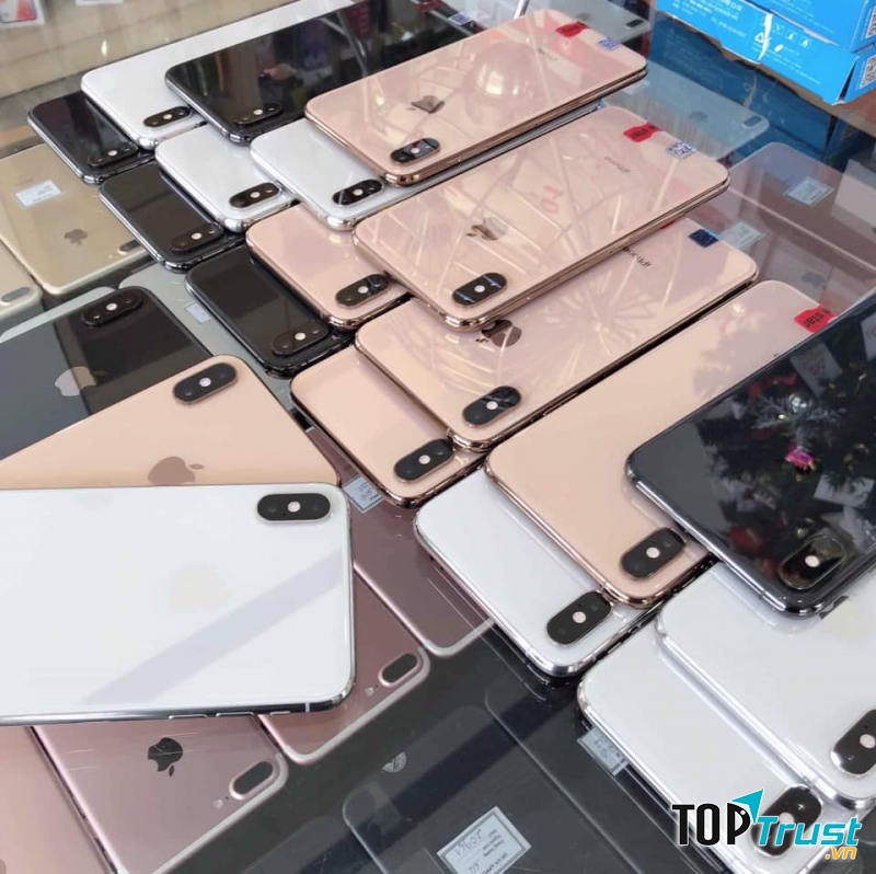 Cửa hàng điện thoại Hoàng Phát