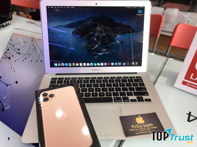 Cửa hàng điện thoại Trần Linh