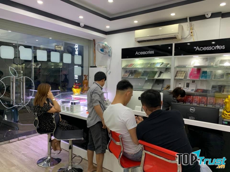 Cửa hàng điện thoại Tùng iPhone Bình Phước