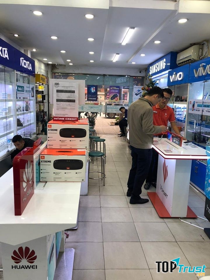 Cửa hàng ĐTDĐ Hoàng Hà Mobile