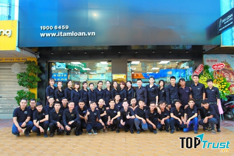 I-Tâm Loan ngày khai trương showroom