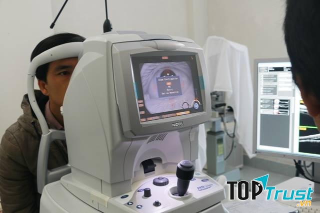 Cửa Hàng Kính Mắt Việt Tiệp