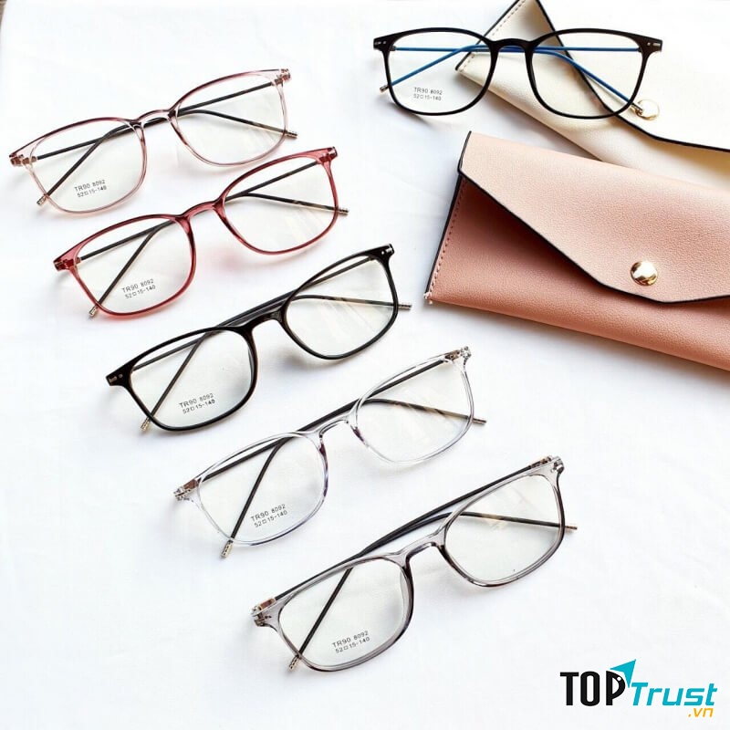 Cửa Hàng Kính Mắt Việt Tiệp