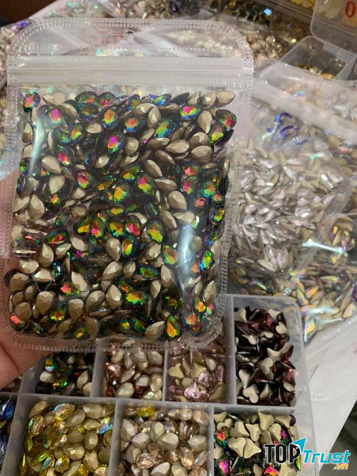 Cửa hàng phụ kiện nail Vy Store BMT