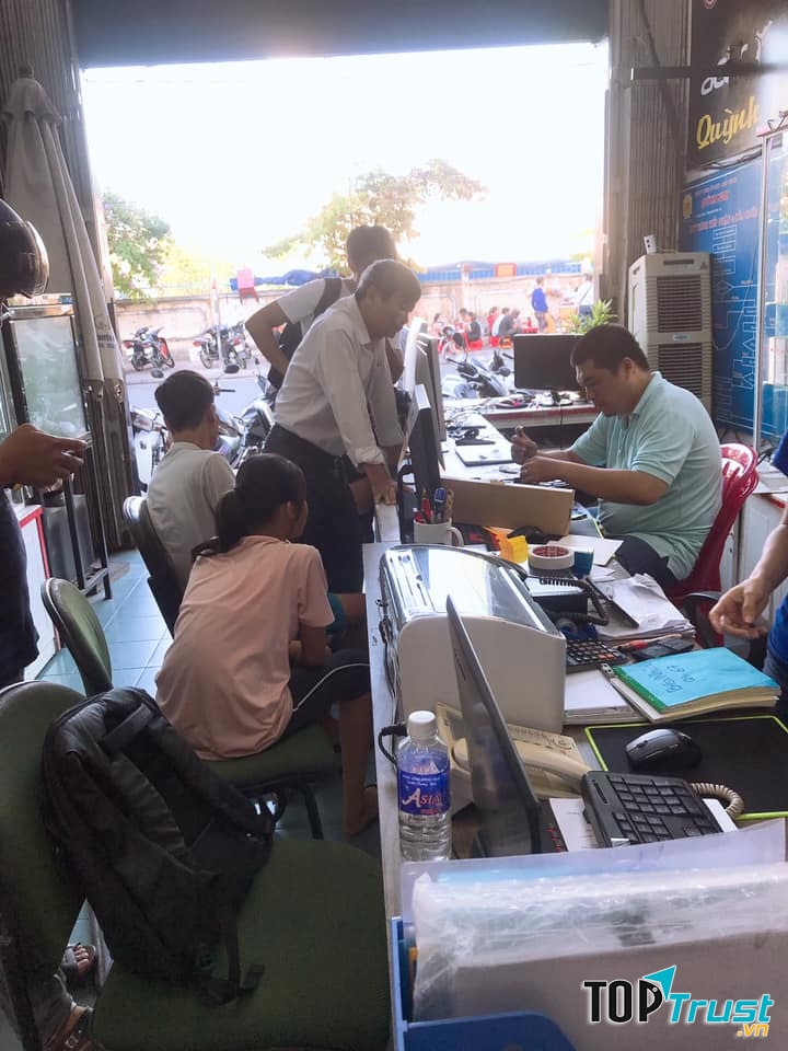 Cửa hàng Quỳnh Nghi Laptop