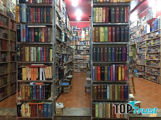 Hình ảnh bên trong cửa hàng