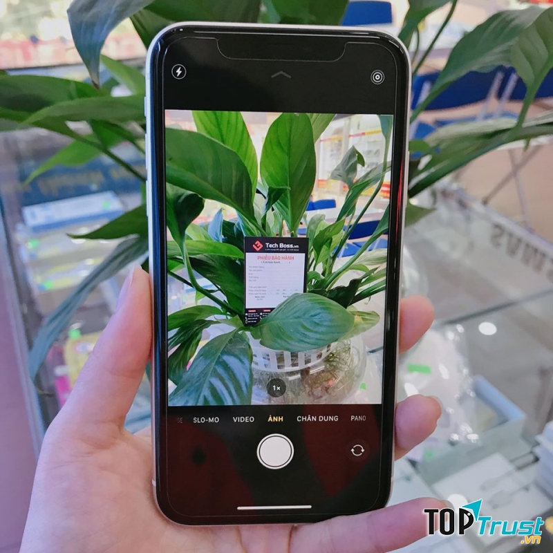 Cửa hàng sữa chữa điện thoại TechBoss