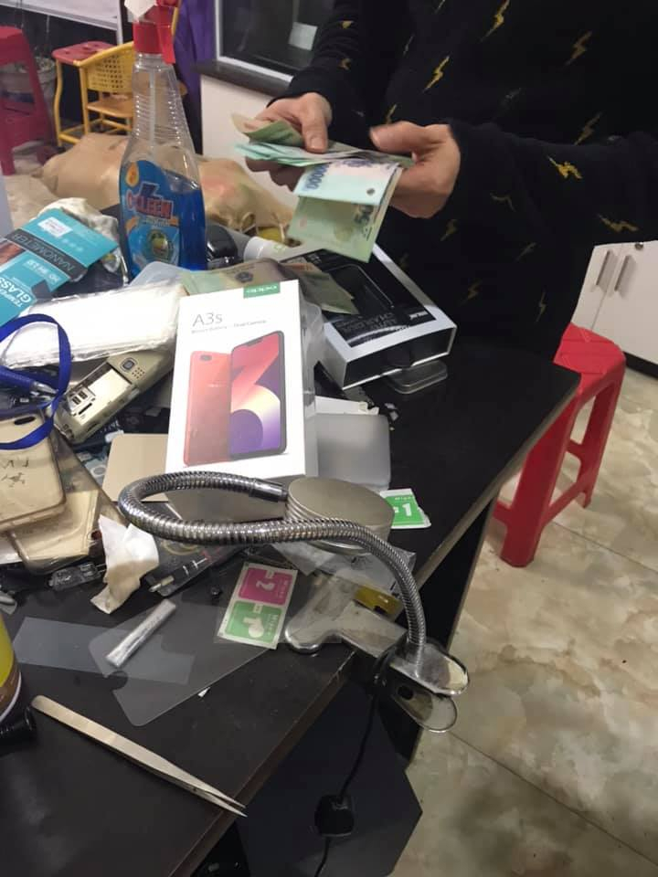 Cửa hàng sửa chữa điện thoại Toàn Phát Mobile