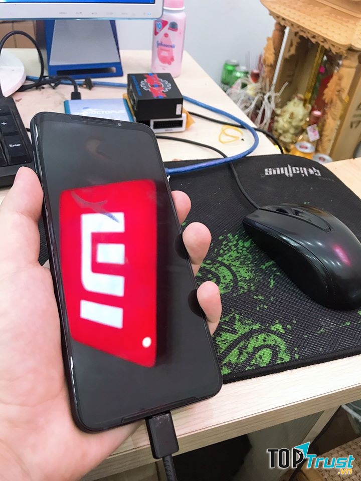 Cửa hàng sửa chữa điện thoại Trung Nguyện Mobile