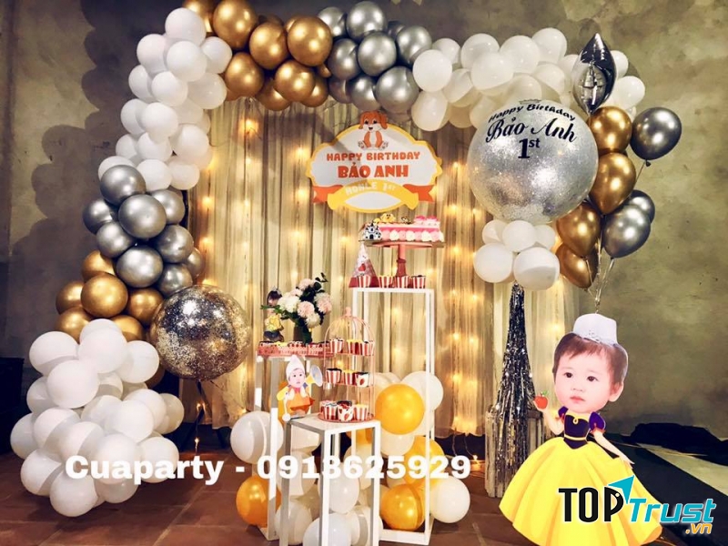 Mẫu trang trí sinh nhật đẹp mắt của cửa hàng