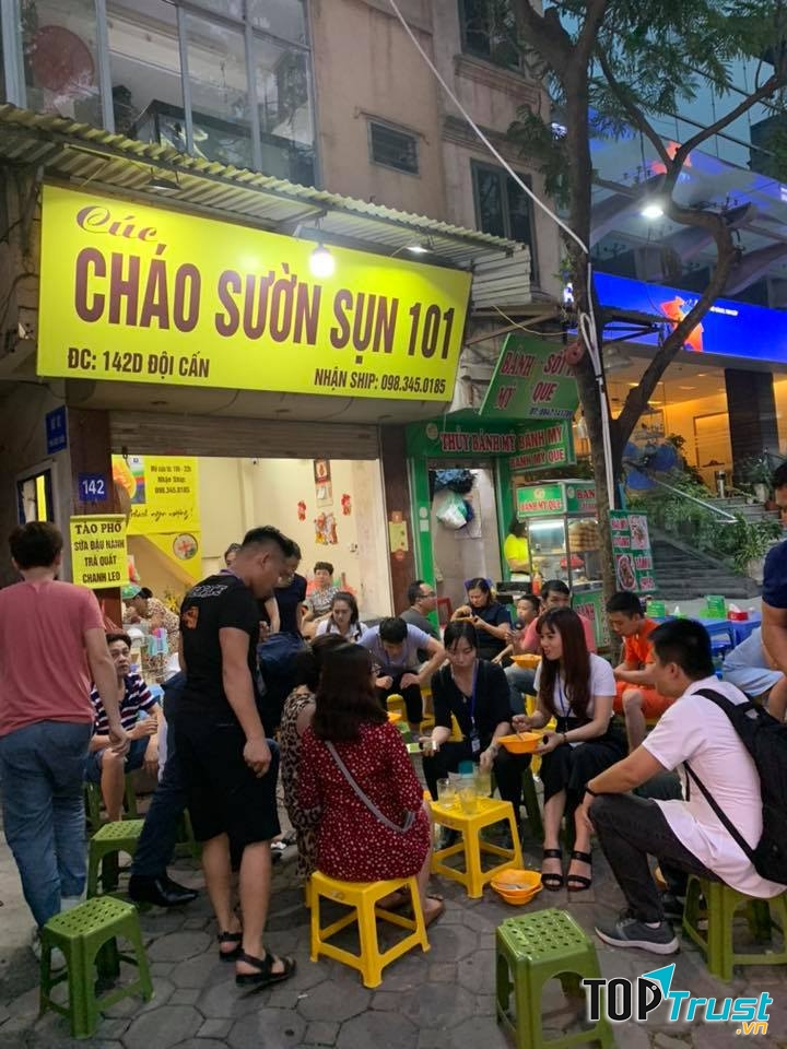 Cúc - cháo sườn sụn