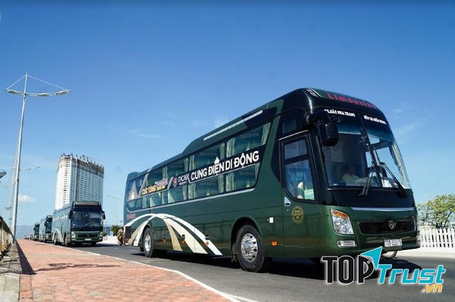 Cúc Tùng Limousine