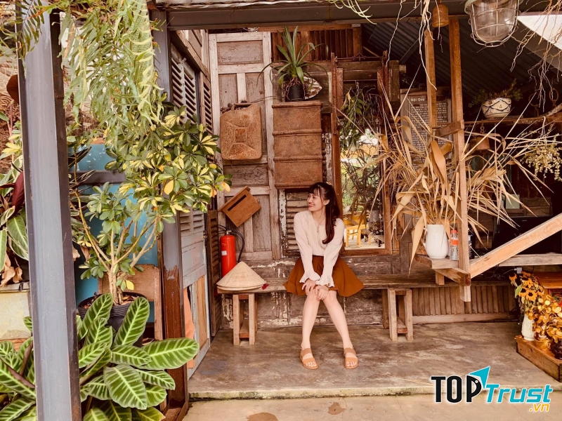 Cul-De-Sa tuyệt vời về cả không gian bên trong lẫn không gian bên ngoài