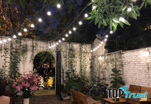 Một không gian rất nhẹ nhàng và riêng tư cho cặp đôi.