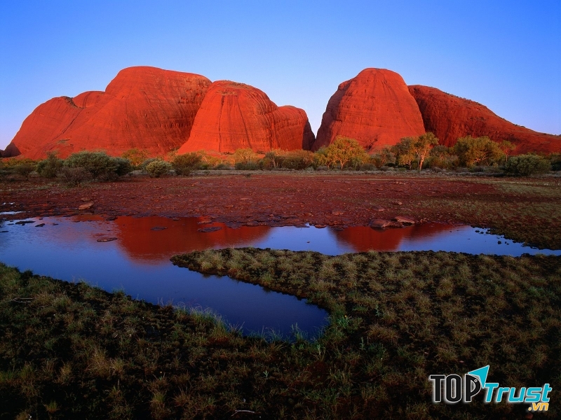 Cụm đá cổ đại khổng lồ Kata Tjuta