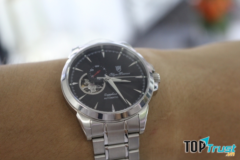 Vẻ đẹp của chiếc OP nam