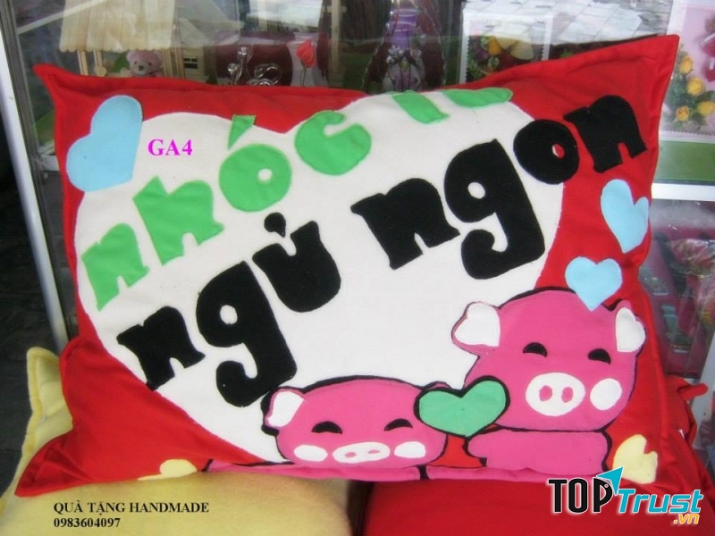 Gối vải nỉ ấm áp