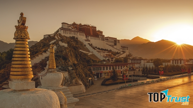 Cung điện Potala Palace, Tây Tạng