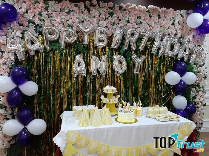 Cung lễ hội Restaurant