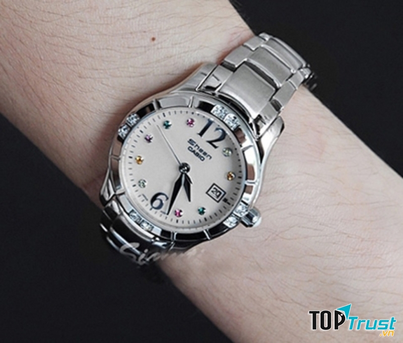 Sư Tử đeo đồng hồ Casio Sheen SHN-4019DP-4ADR.trông thật sang trọng và đẳng cấp
