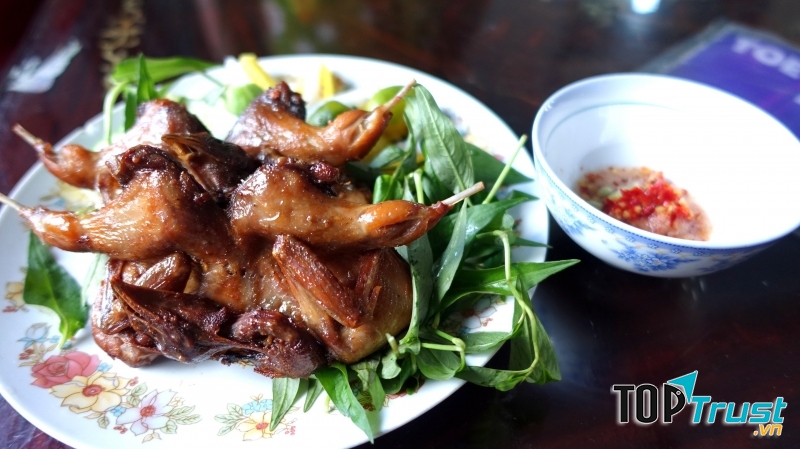 Cút chiên bơ Hố Nai