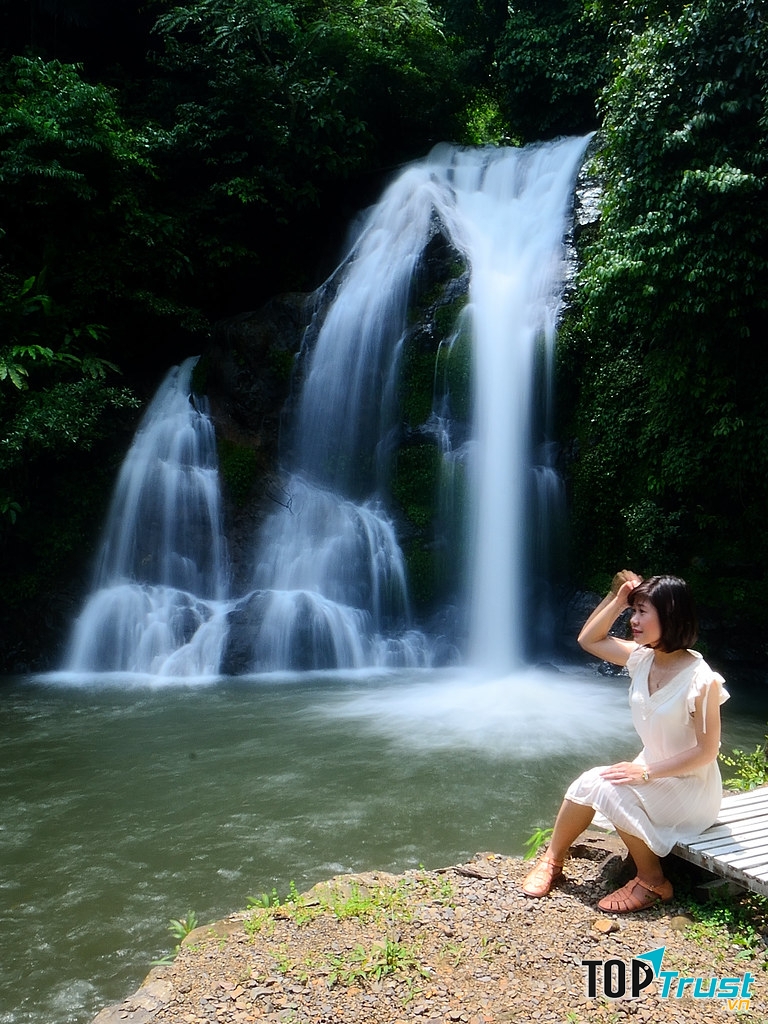 Cửu thác Tú Sơn