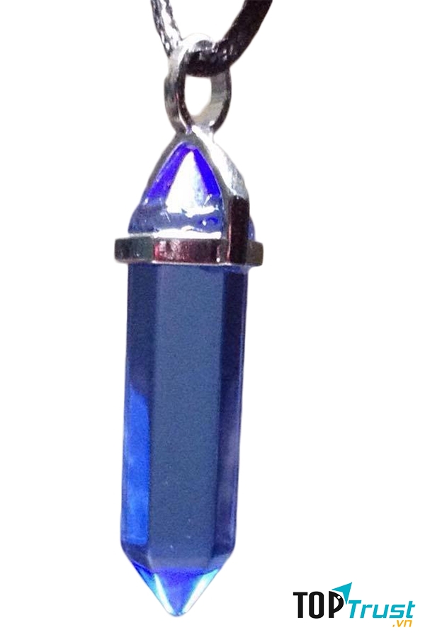 Trang sức được làm từ đá thạch anh xanh dương