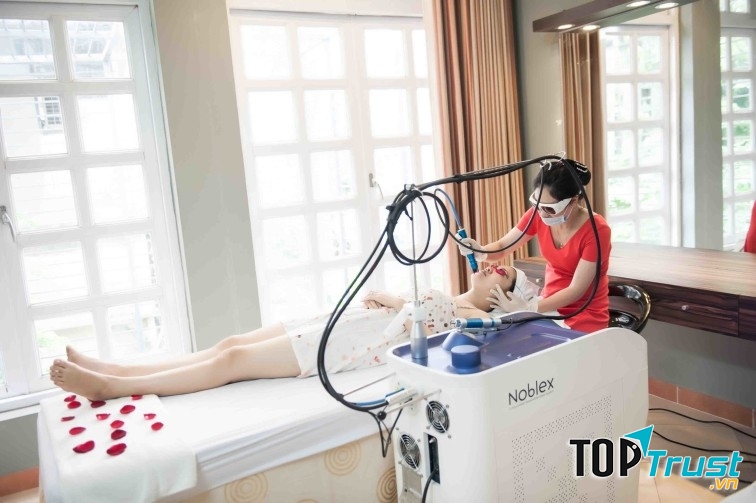 Dạ Yến Thảo Spa - Spa trị mụn tốt nhất tại Hà Nội