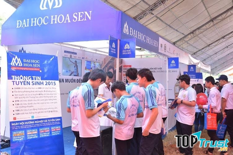 Tư vấn tuyển sinh